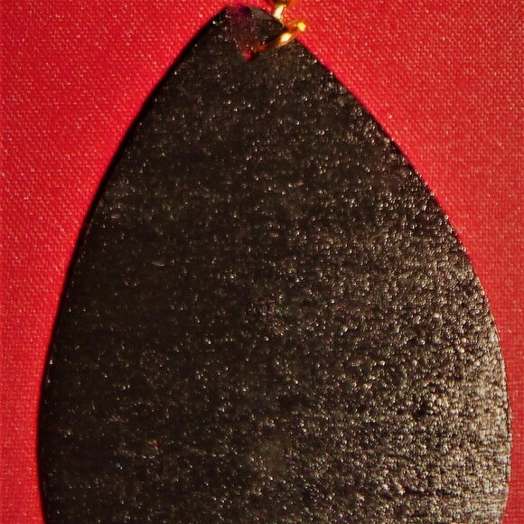 Afrocentric Earring / Wooden Earring / Handcrafted Earring / Tear Drop Earring - Picture 7 of 7